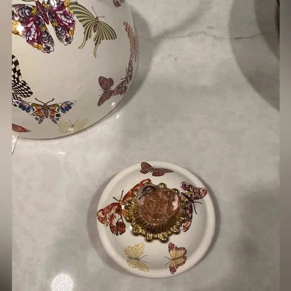 MacKenzie-Childs Butterfly Garden 3 quart Tea Kettle (Never used!) - Picture 13 of 16